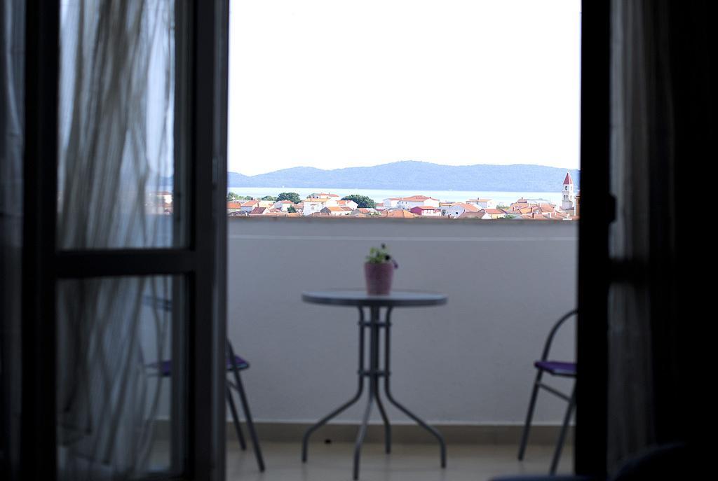 Apartment Sunset Boulevard Zara Camera foto